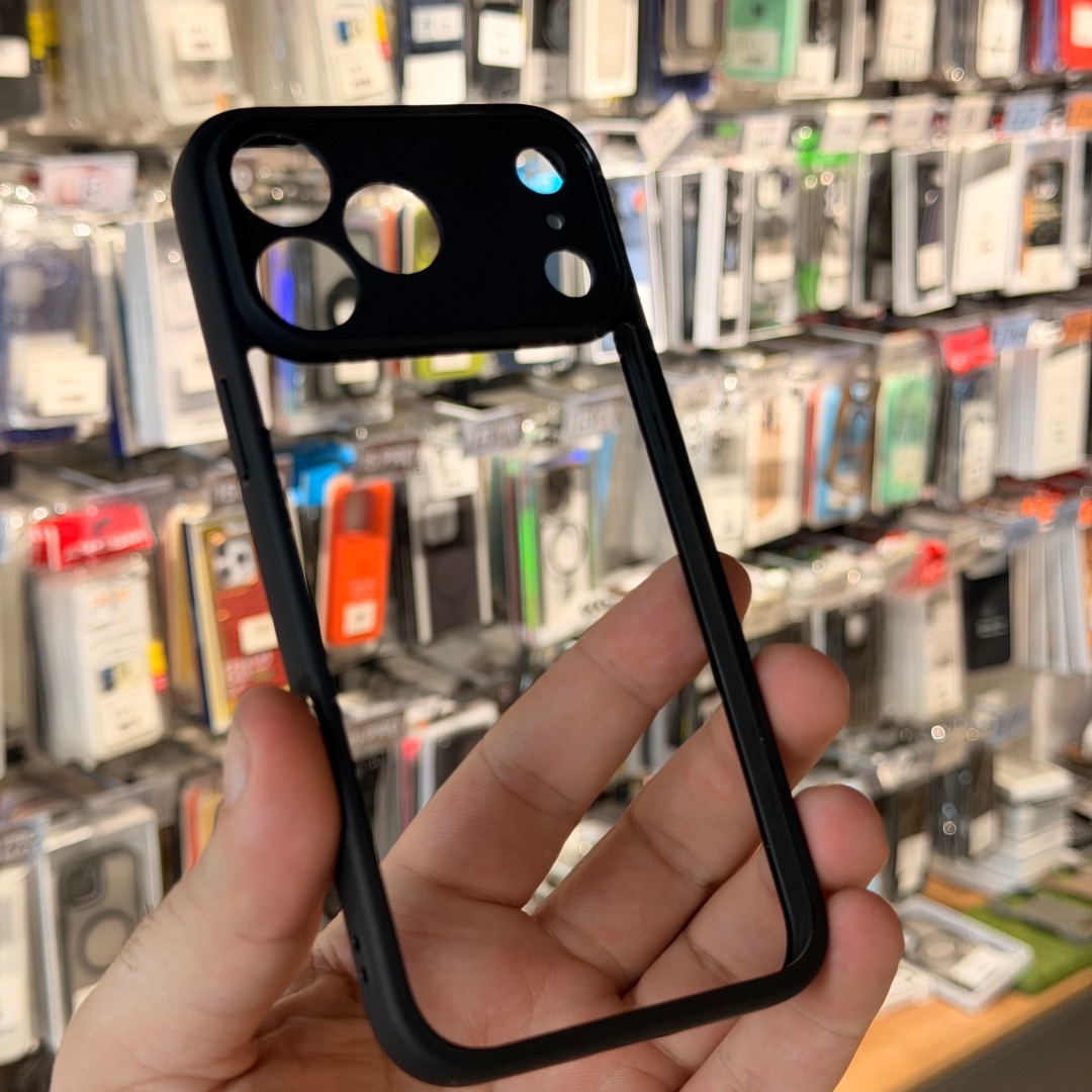 case iPhone 17 pro max black transparent